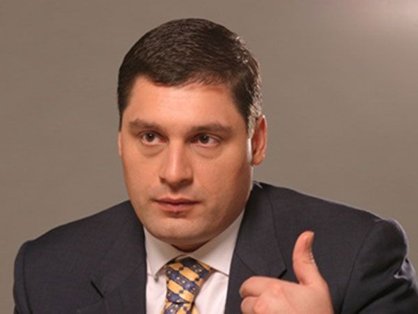 Шишханов Микаил