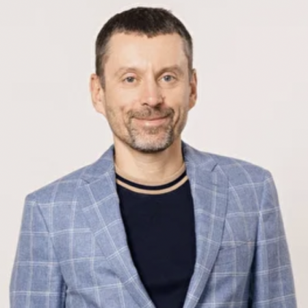 Степанов Денис 